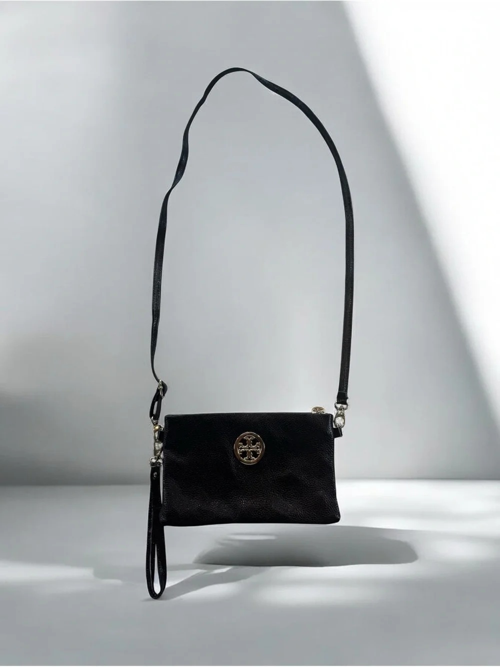 Tory Burch Carson Black Leather Crossbody Clutch Shoulder Bag Designer Purse